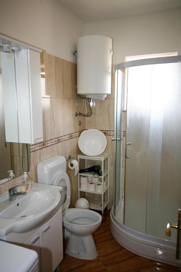 Apartment Merica Slatine Ngoại thất bức ảnh