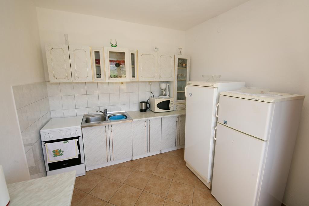 Apartment Merica Slatine Ngoại thất bức ảnh